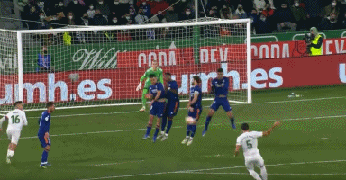 杜兰特还在进步？里弗斯：他提升了三分，他以前更爱中距离